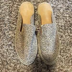 Universal Thread Slides